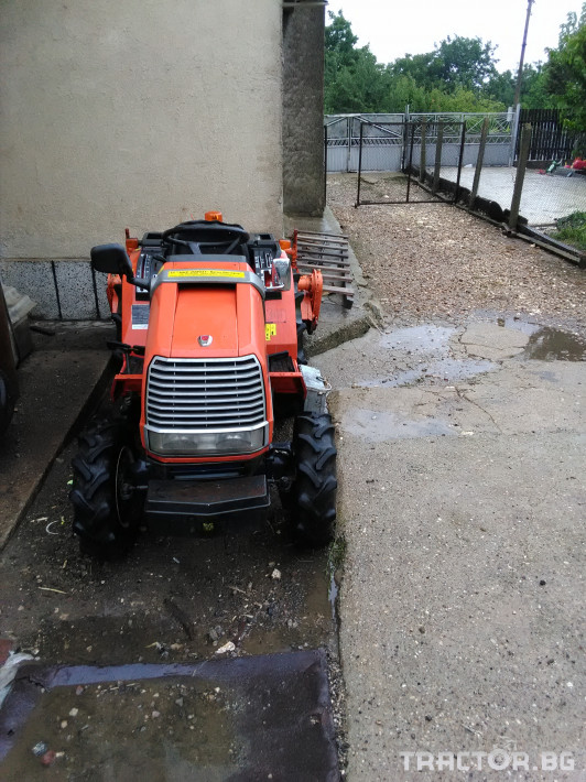 Трактори Kubota aste 0 - Трактор БГ