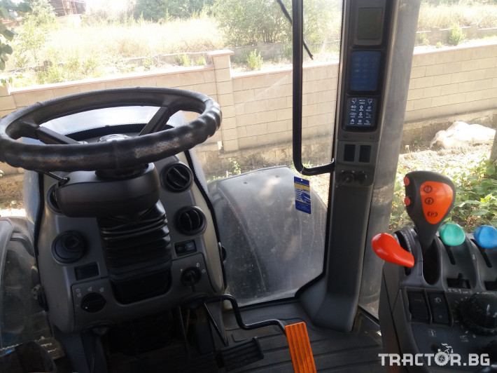 Трактори New Holland T8010 0 - Трактор БГ