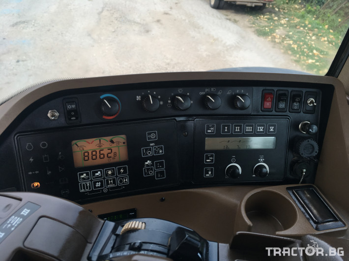 Трактори John Deere 8220 Power Shift 5 - Трактор БГ