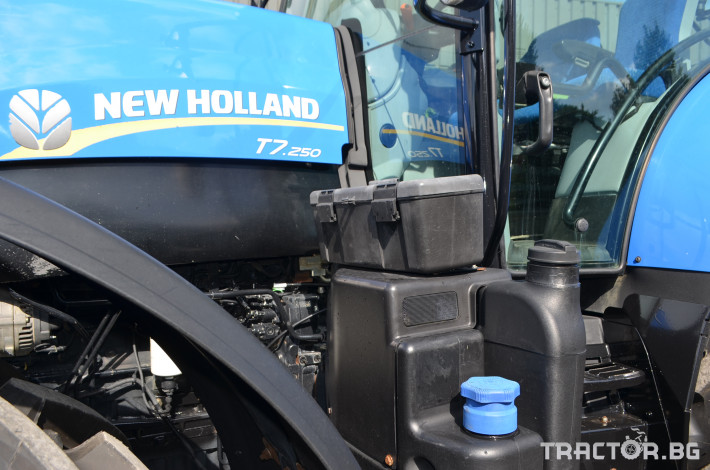 Трактори New Holland T7.250 Autocommand 7 - Трактор БГ
