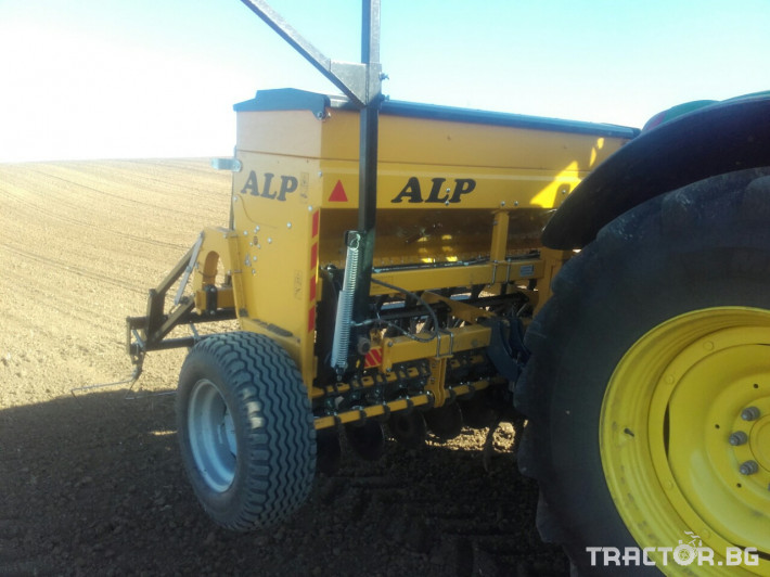 Сеялки Сеялка ALP - 4 метра 2 - Трактор БГ