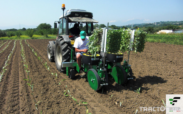 Машини за зеленчуци Разсадопосадъчна машина FEDELE модел FAST 12 - Трактор БГ