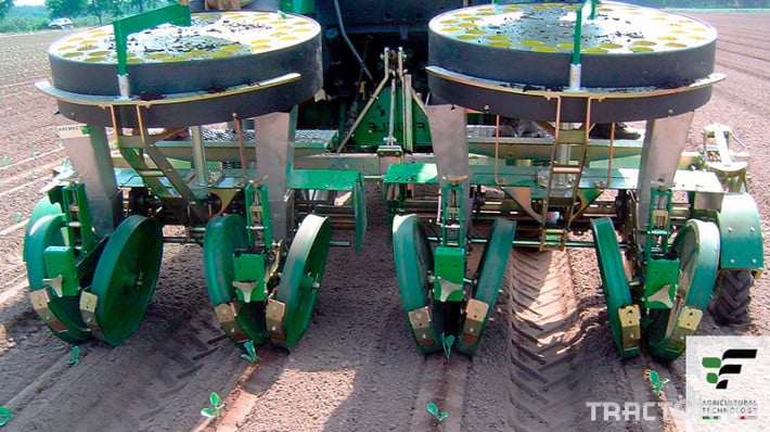 Машини за зеленчуци Разсадопосадъчна машина FEDELE модел IPER DUPLEX 0 - Трактор БГ