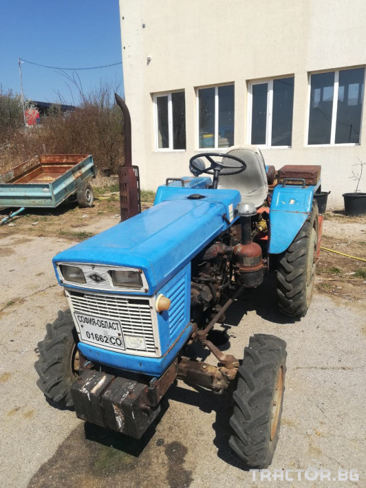 Трактори трактор друг УЕЙТУО УТ 184 1 - Трактор БГ