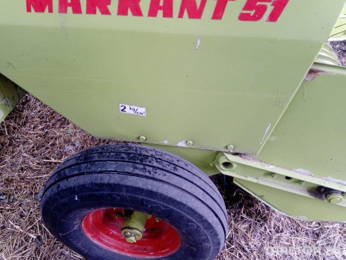 Сламопреси Claas Маркант51 0 - Трактор БГ