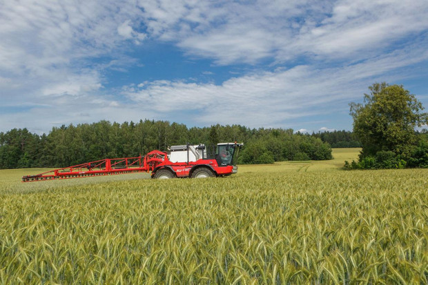 Тайтън Машинъри е официален представител на високотехнологичните пръскачки Agrifac