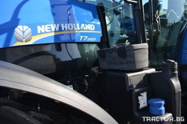 Трактори New-Holland T7.220 Autocommand 6 - Трактор БГ