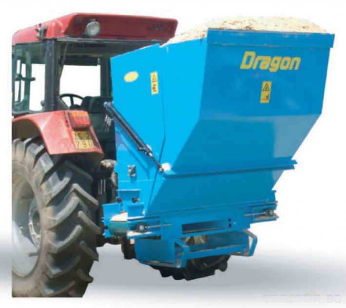 Машини за ферми Машина за раздаване на слама, смески и фураж ZITECH -DRAGON 1 - Трактор БГ