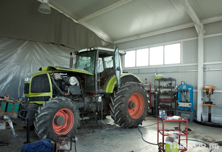 Сервиз на трактори Сервизно обслужване и ремонт на трактори и комбайни CLAAS 5 - Трактор БГ