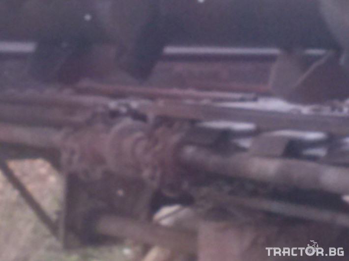 Ремаркета и цистерни Тороразпръскващо ремарке 11 - Трактор БГ