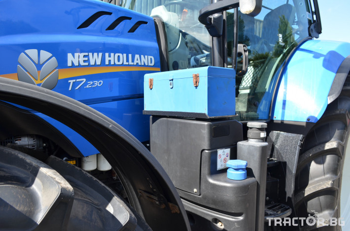 Трактори New-Holland Т7.230 Powercommand 9 - Трактор БГ