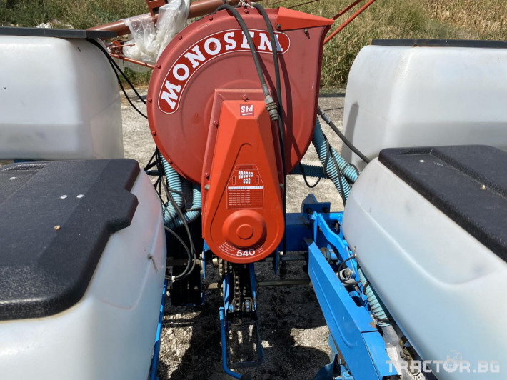 Сеялки Употребявана сеялка Monosem с торовнасяне 2 - Трактор БГ