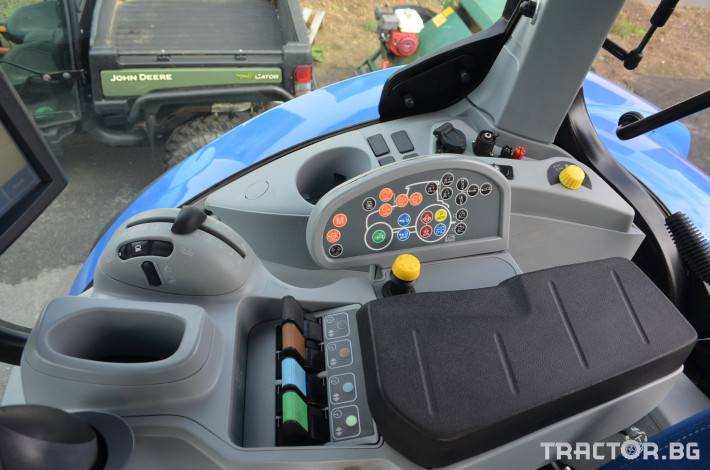 Трактори New-Holland T7.230 Powercommand SideWinder 12 - Трактор БГ