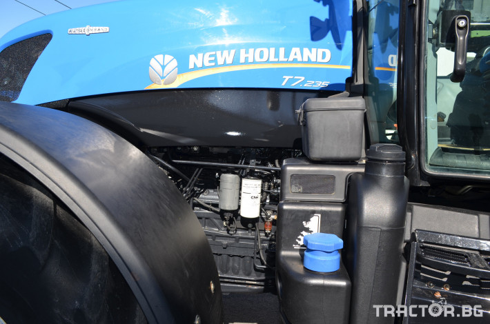 Трактори New-Holland T7.235 Autocommand 7 - Трактор БГ