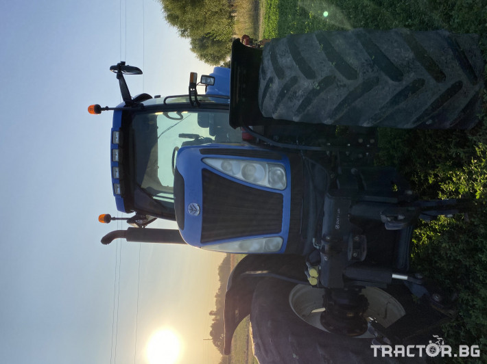 Трактори New-Holland TG230 1 - Трактор БГ