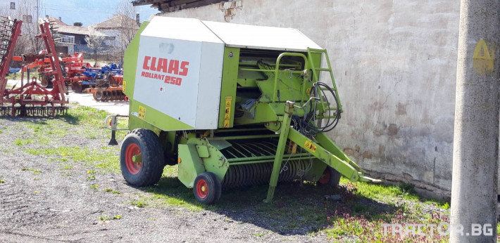 Сламопреси Claas Rollant 250 0 - Трактор БГ
