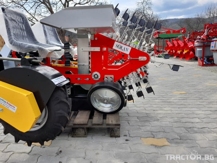 Сеялки Разсадо-посадачни машини с полуавтоматичен захват 15 - Трактор БГ