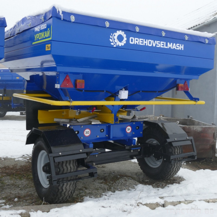 Торачки Orehovselmash Торачка за минерални торове RMD-3000 5 - Трактор БГ