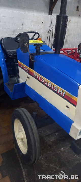 Трактори Mitsubishi MT2501 0 - Трактор БГ