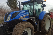 New-Holland T7210