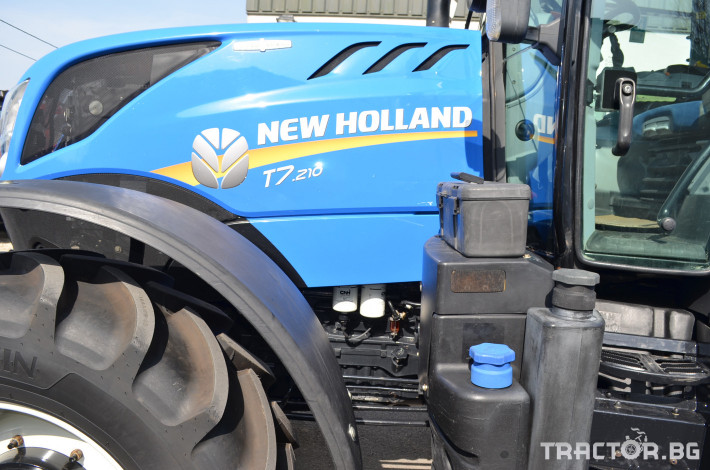 Трактори New-Holland T7.210 Autocommand 14 - Трактор БГ