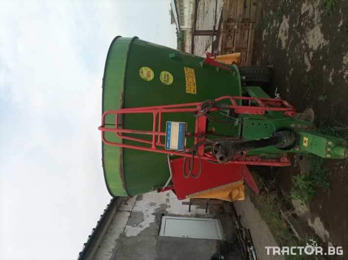 Машини за ферми PRONAR 1 - Трактор БГ