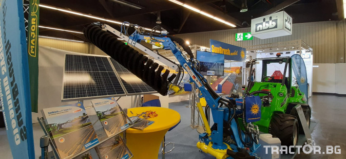 Телескопични товарачи Машини за поддръжка на фотоволтаични соларни паркове 3 - Трактор БГ
