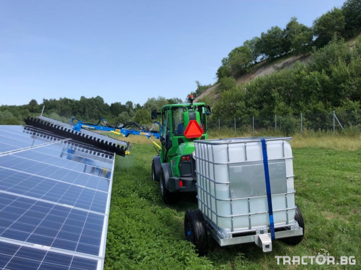 Телескопични товарачи Машини за поддръжка на фотоволтаични соларни паркове 2 - Трактор БГ