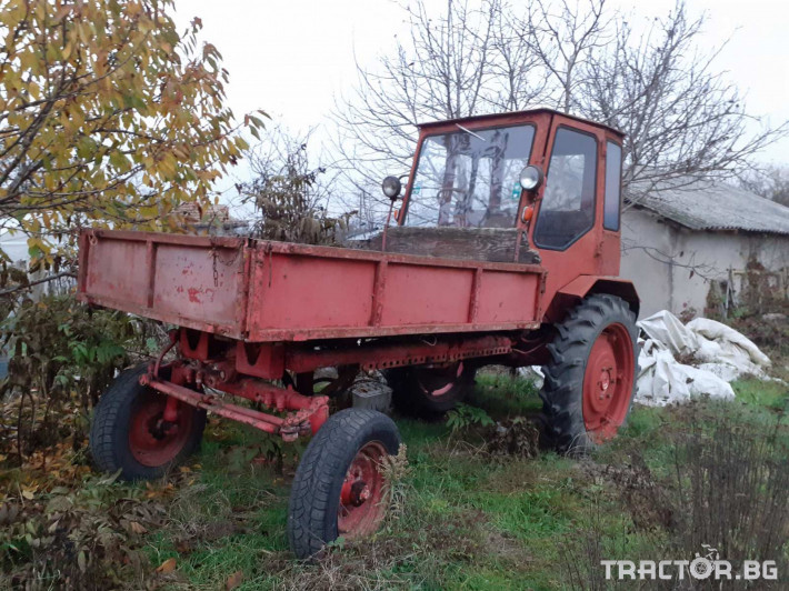 Трактори Владимировец Т 16M 0 - Трактор БГ