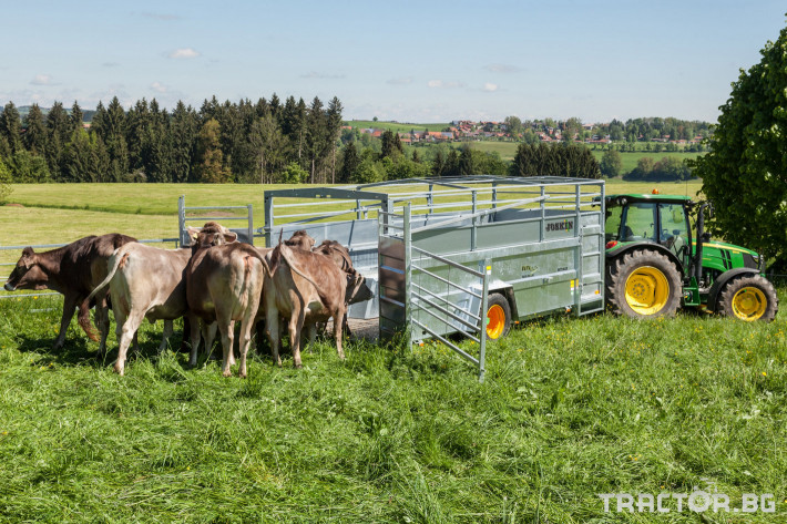 Ремаркета и цистерни Joskin Ремарке за транспорт на животни Betimax RDS 0 - Трактор БГ