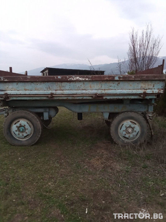 Ремаркета и цистерни Български Продава се 6 тонно самосвално ремарке 0 - Трактор БГ