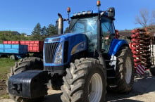 New-Holland T8030