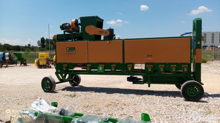 Обработка на зърно ТРИОР-Семепочистваща мобилна машина с обеззаразяване 26 - Трактор БГ