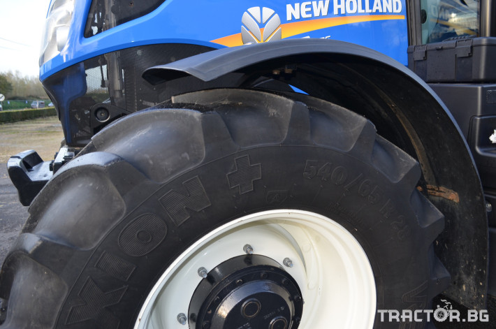 Трактори New-Holland T7.225 Autocommand 11 - Трактор БГ