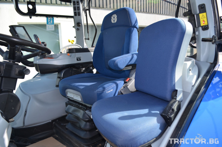 Трактори New-Holland T7.225 Autocommand 10 - Трактор БГ