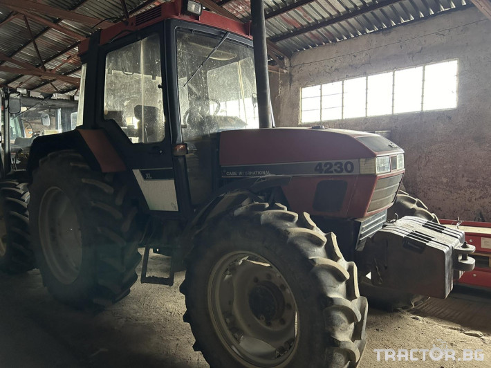 Трактори CASE-IH 4230 1 - Трактор БГ